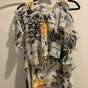 White House black market blouse